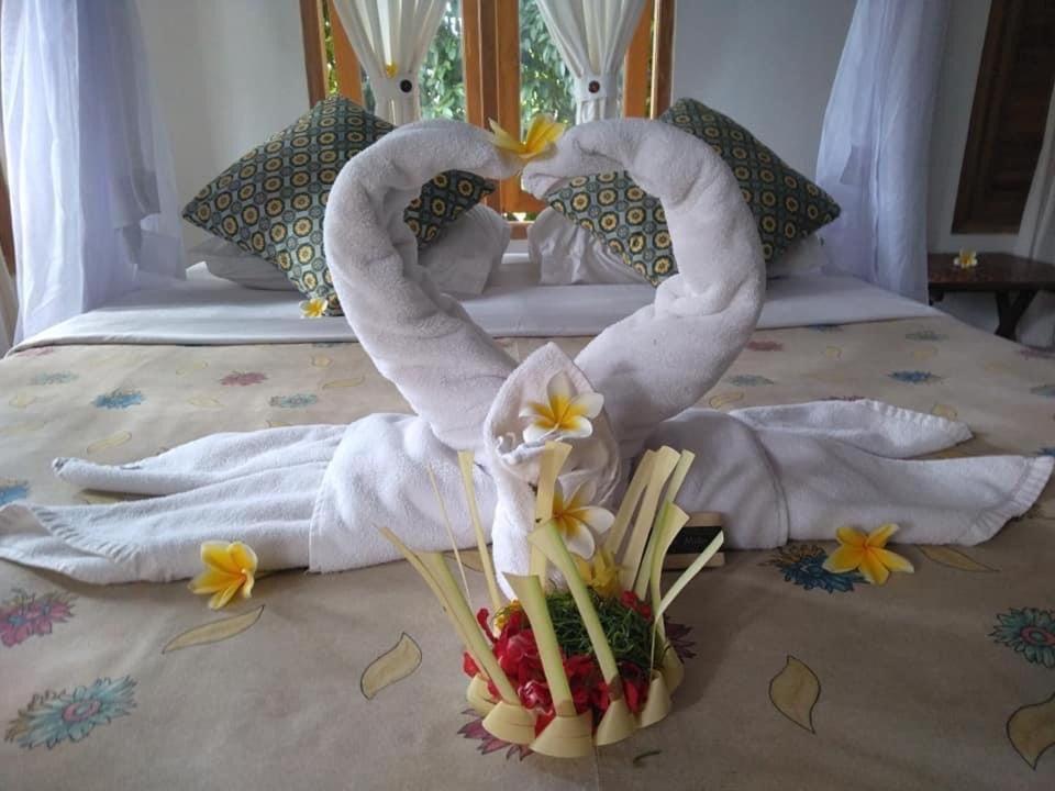 Omunity Bali 호텔 싱가라자 외부 사진