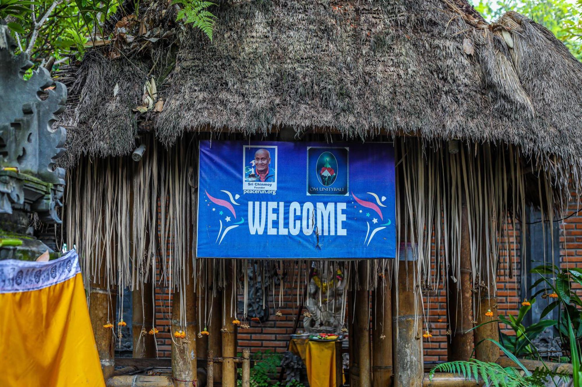 Omunity Bali 호텔 싱가라자 외부 사진