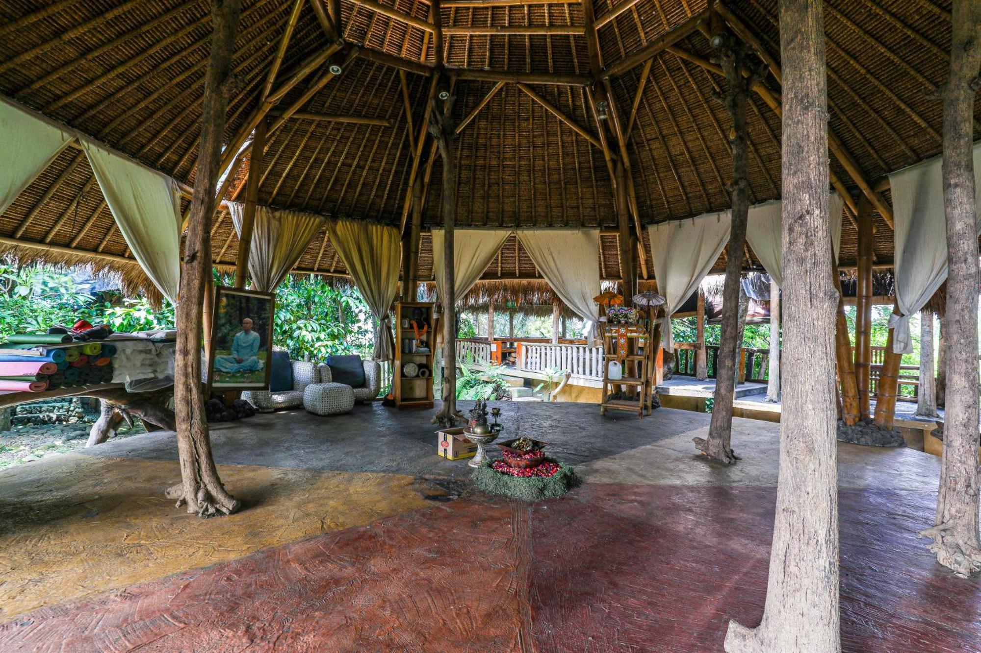 Omunity Bali 호텔 싱가라자 외부 사진